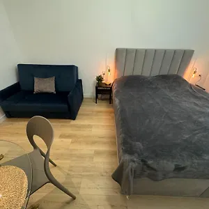Przy Placu Wolnosci Poznań